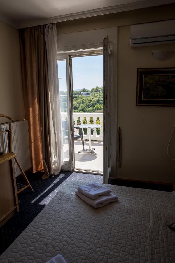 Garni Hotel Panorama Lux นิส ภายนอก รูปภาพ